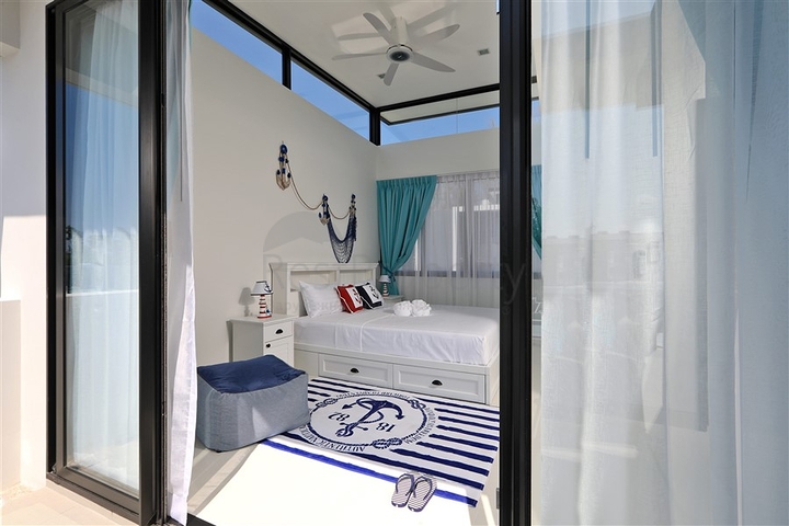 Three-bedroom duplex villa in a new complex