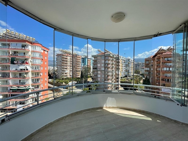 Spacious 2+1 apartment in Tosmur district