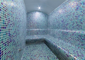 2+1 apartment with sea view in Mahmutlar