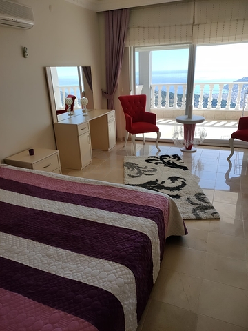 3+1 villa with the possibility of obtaining Turkish citizenship 