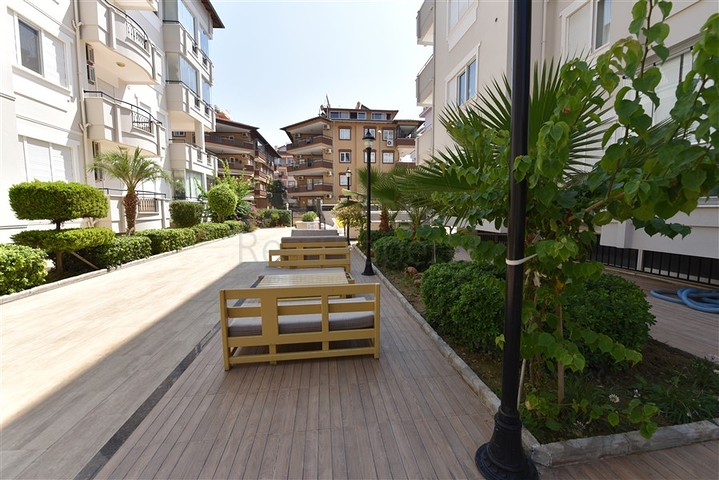 Spacious 2+1 apartment just 150 m from the sea in Oba area