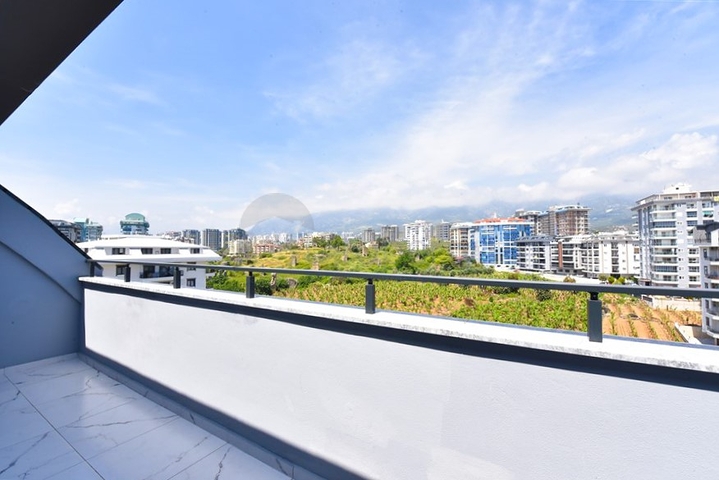 3+1 penthouse in Mahmutlar district