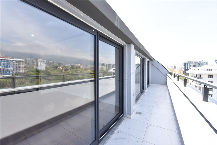 3+1 penthouse in Mahmutlar district