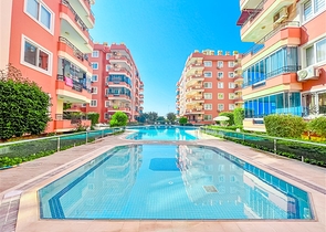 2+1 apartment in the Mahmutlar area 50 m from the sea