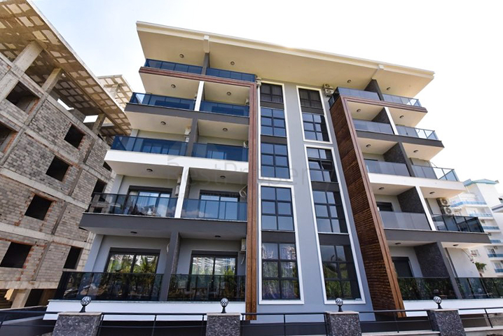 1+1 apartment in a new project in Mahmutlar district