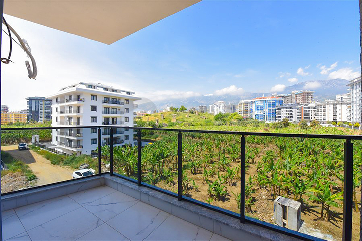 1+1 apartment in Mahmutlar;