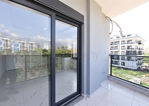 1+1 apartment in Mahmutlar;