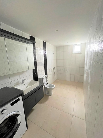 2+1 apartment in Demirtas district in a complex with rich infrastructure 