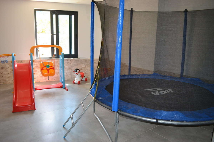 3+1 penthouse in Kargicak district with the possibility of obtaining Turkish citizenship