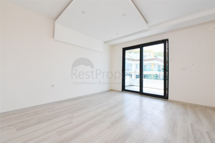 3+1 penthouse in Kargicak district with the possibility of obtaining Turkish citizenship