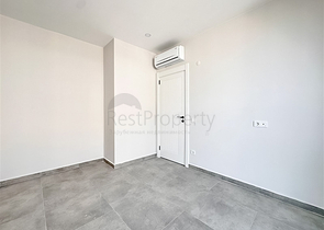 Spacious one-bedroom apartment on Cleopatra