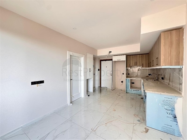 1+1 in a new complex on Cleopatra