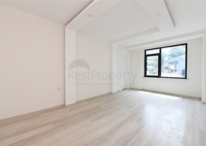 Luxury duplex for citizenship