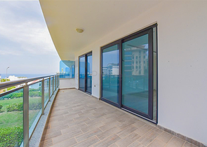 Luxury duplex for citizenship