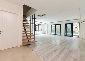 Luxury duplex for citizenship