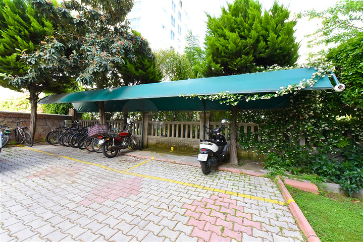 Apartment 3+1 in the center of Alanya