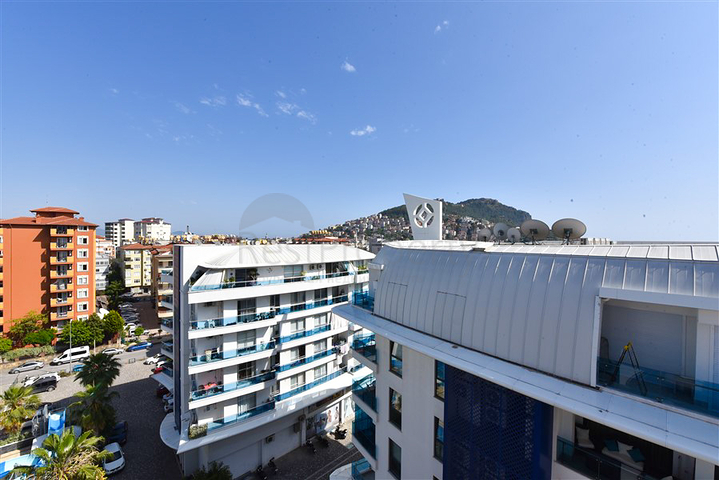 Apartment 3+1 in the center of Alanya