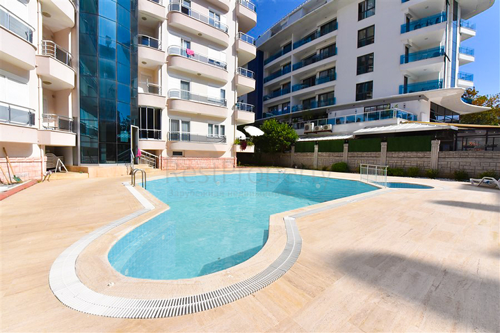 Apartment 3+1 in the center of Alanya