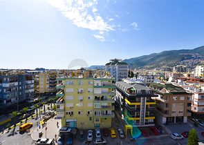 Apartment 3+1 in the center of Alanya