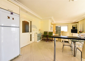 Apartment 3+1 in the center of Alanya