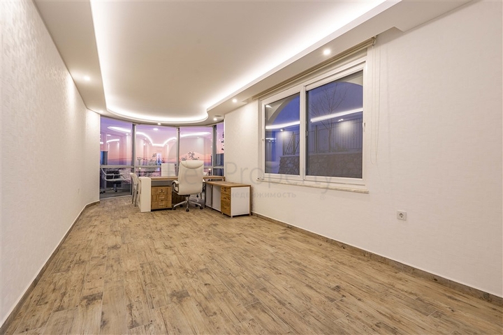 Spacious two-storey villa with panoramic views of the Mediterranean Sea