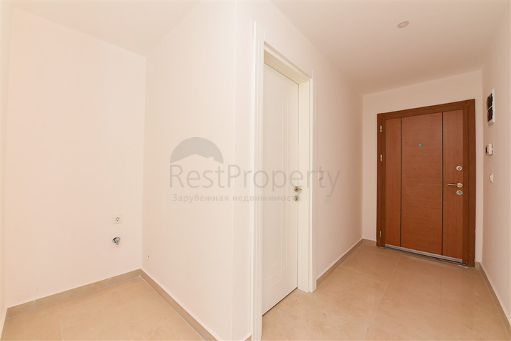 2+1 apartment in the picturesque Kargicak area, just 300 m from the sea