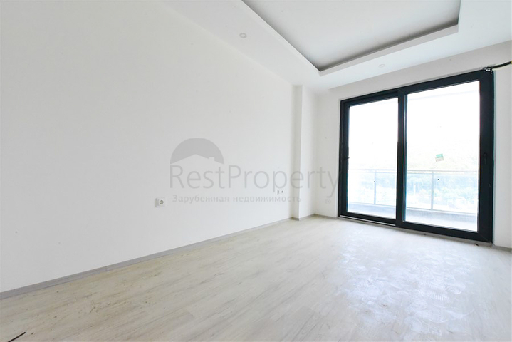 2+1 apartment in the picturesque Kargicak area, just 300 m from the sea