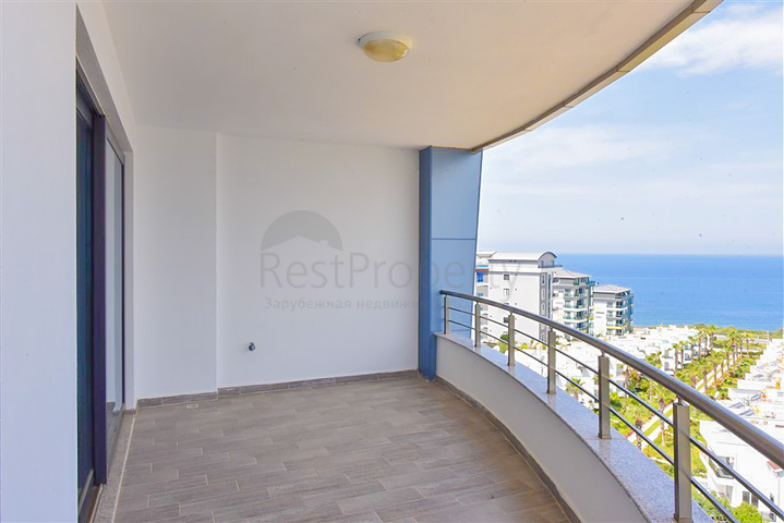 New apartment with stunning views in Kargicak district