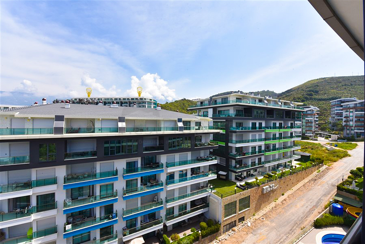 New apartment with stunning views in Kargicak district