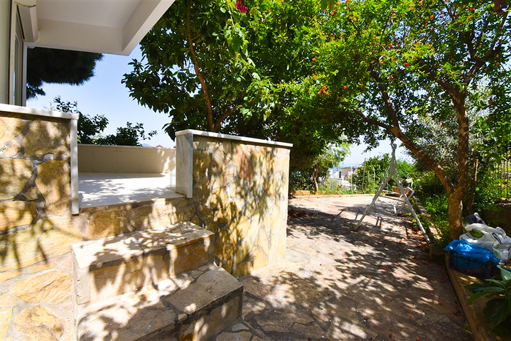 2+1 apartment in the historical place of Alanya