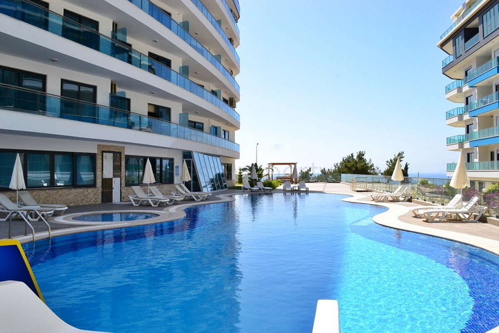 Spacious 1+1 apartment in Kargicak district