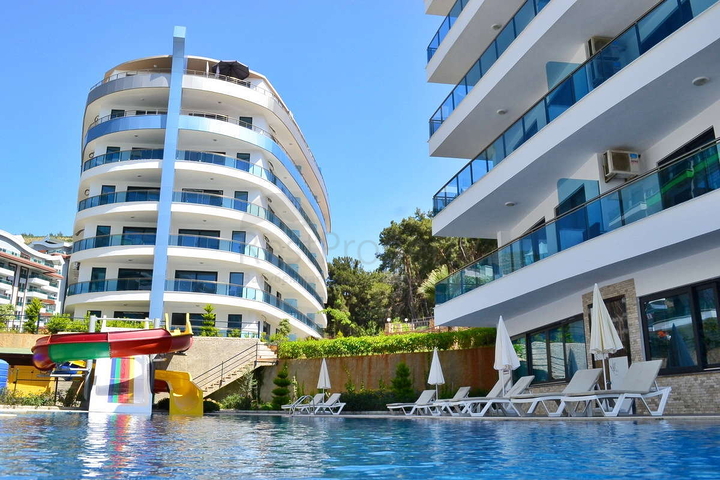 1+1 apartment in a complex with infrastructure in Kargicak district