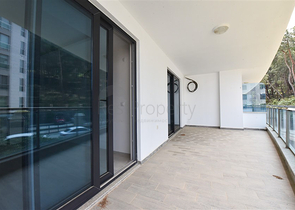 1+1 apartment in a complex with infrastructure in Kargicak district