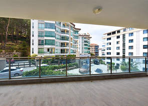 1+1 apartment in a complex with infrastructure in Kargicak district