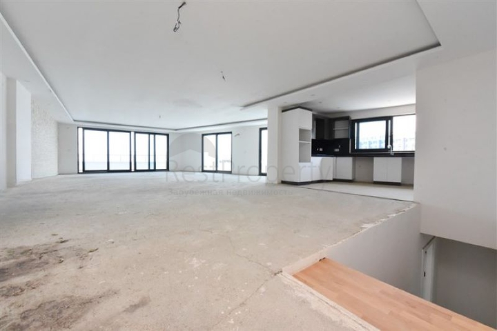 Luxury penthouse overlooking the Mediterranean Sea in Kargicak district