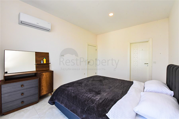 Spacious 3+1 penthouse in Mahmutlar district