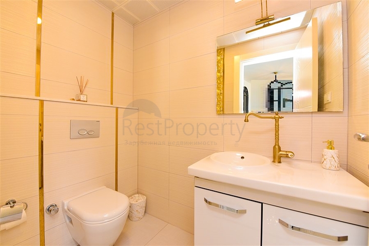 Spacious 3+1 penthouse in Mahmutlar district