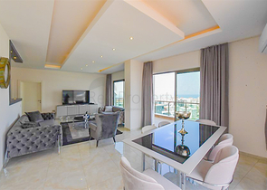 Spacious 3+1 penthouse in Mahmutlar district