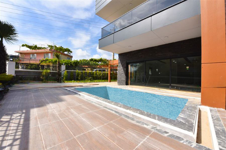 4+1 villa for a large family 