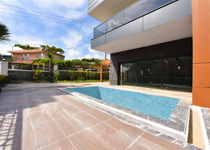 4+1 villa for a large family 