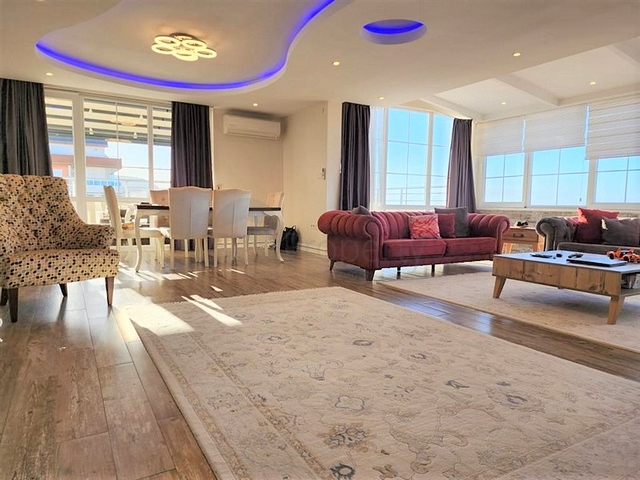 Spacious 3+1 apartment with panoramic sea view