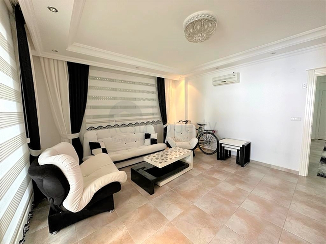 2+1 apartment with separate kitchen in the center of Alanya