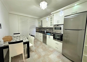 2+1 apartment with separate kitchen in the center of Alanya