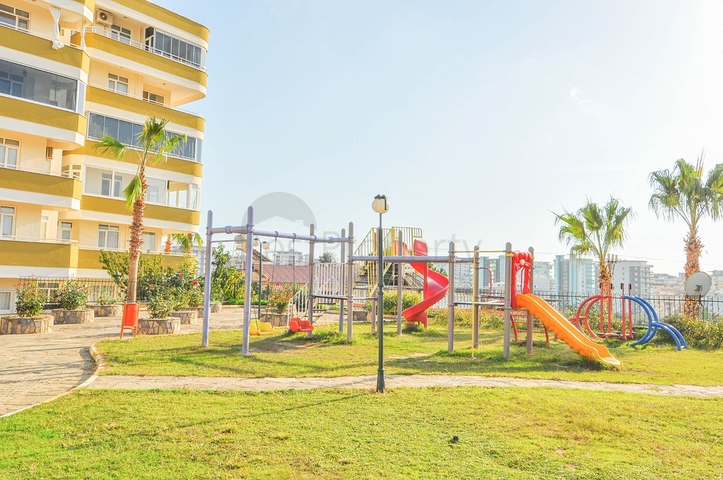 2+1 apartment in Mahmutlar district