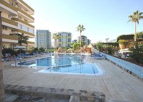 2+1 apartment in Mahmutlar district