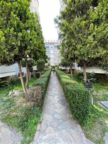 Spacious 2+1 apartment just 500 m from the sea in Oba area