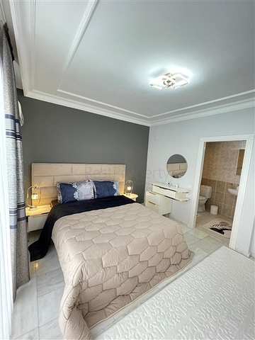 Spacious 2+1 apartment just 500 m from the sea in Oba area