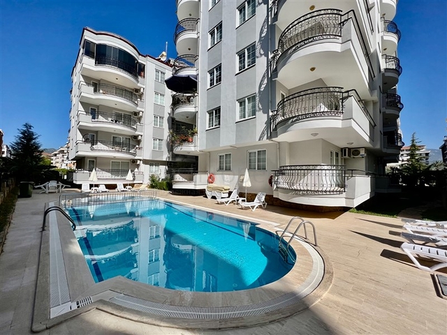 Spacious 2+1 apartment just 500 m from the sea in Oba area