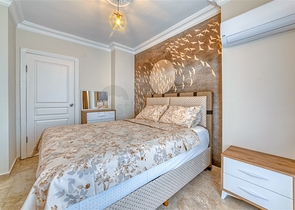 Spacious apartment in Mahmutlar area with sea and mountain views