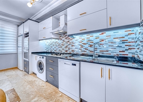 Spacious apartment in Mahmutlar area with sea and mountain views